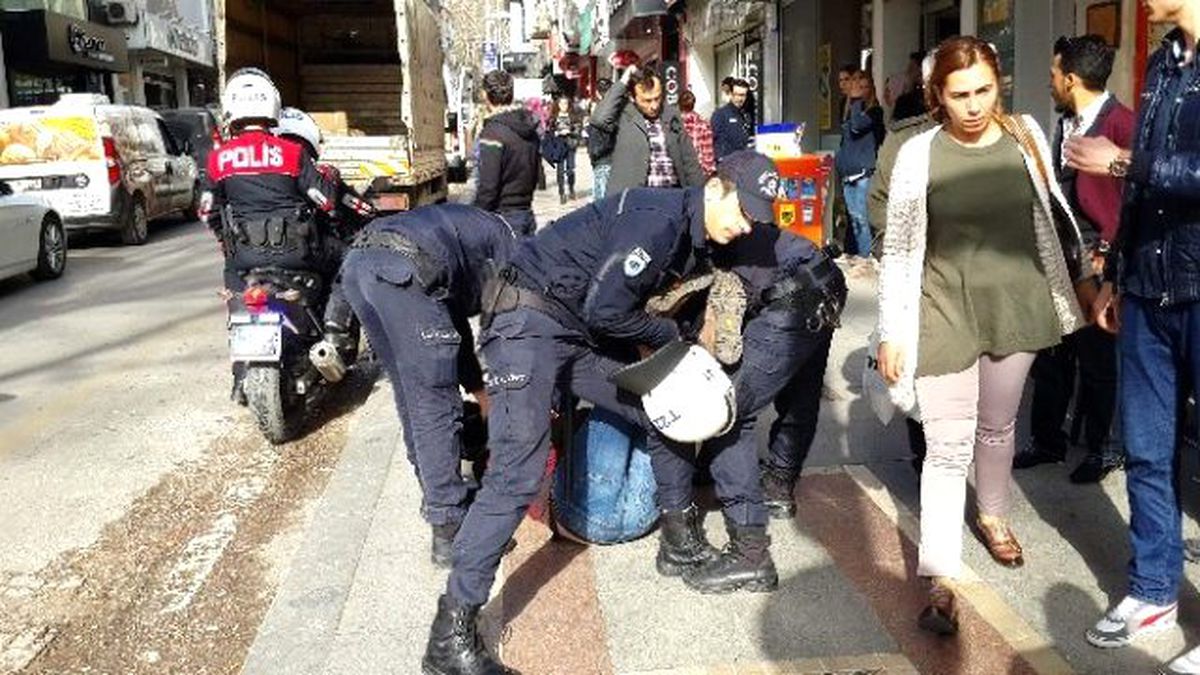 Karne Gününde Berkin Elvan Eylemine Gözaltı