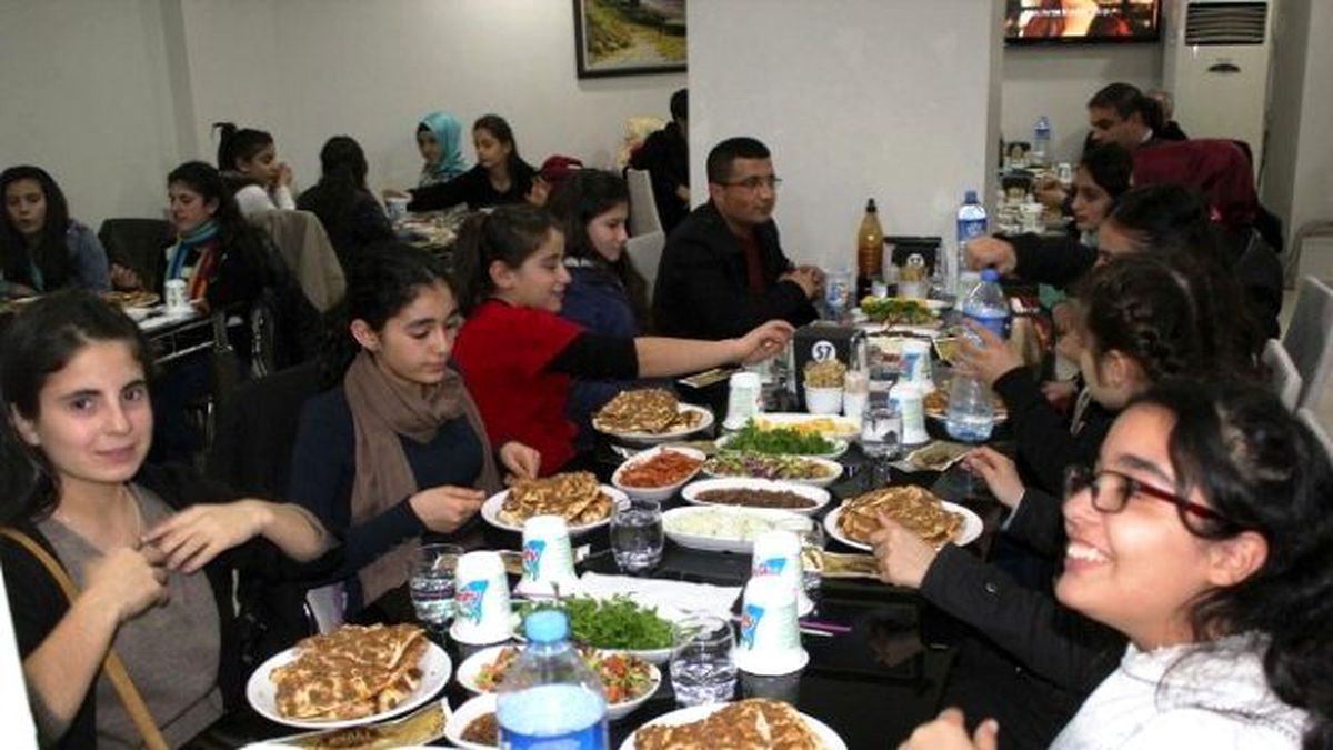 Kaymakam Ayca, Başarılı Öğrenciler İçin Etkinlik Organize Etti