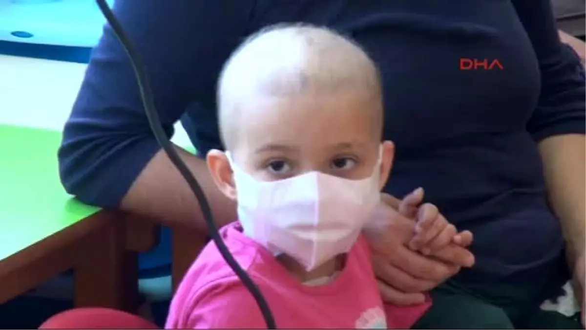 Kocaeli Lösemi Hastası Öğrenciler Karne Sevincini Hastanede Yaşadı
