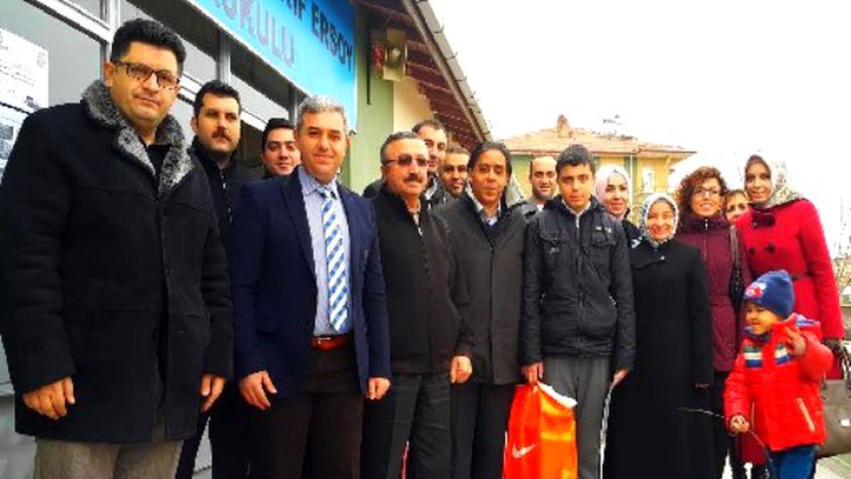 Osmancık\'ta Mehmet Akif Ersoy Ortaokulu Başarılı Öğrencilerini Ödüllendirdi