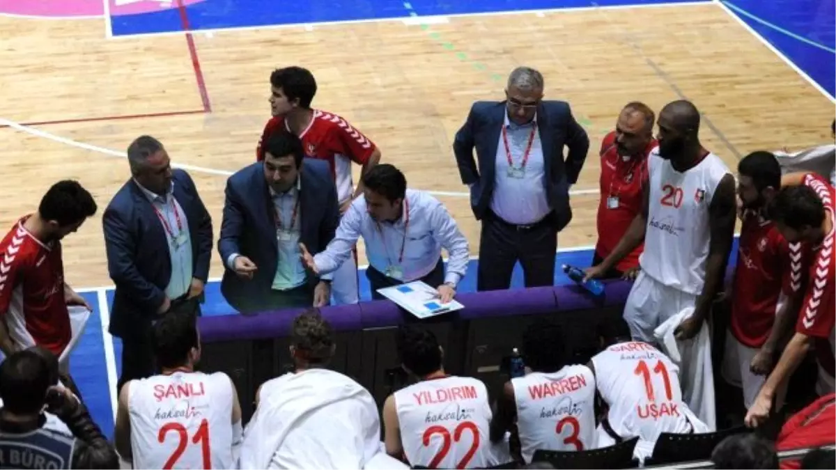 Uşak Sportif Muratbey Gıda ile Sponsorluk Sözleşmesi İmzaladı