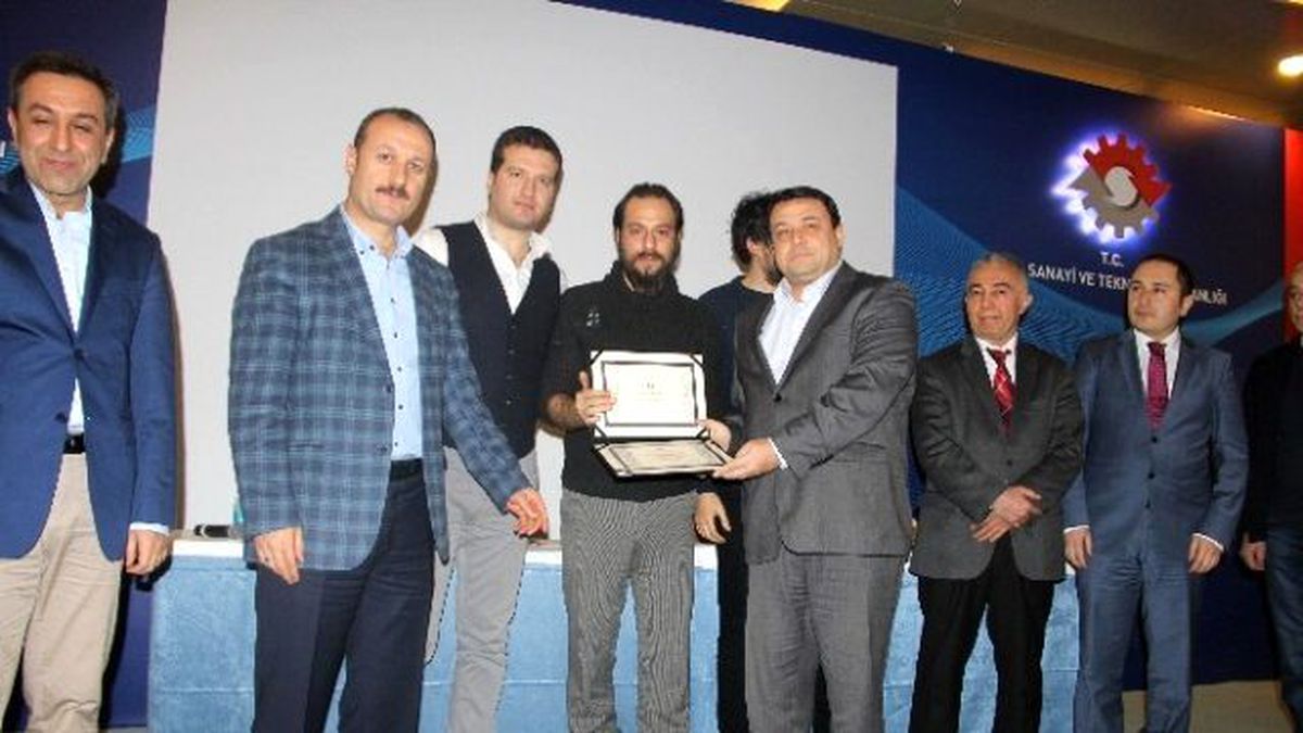 Üstün Performans Ödül Getirdi