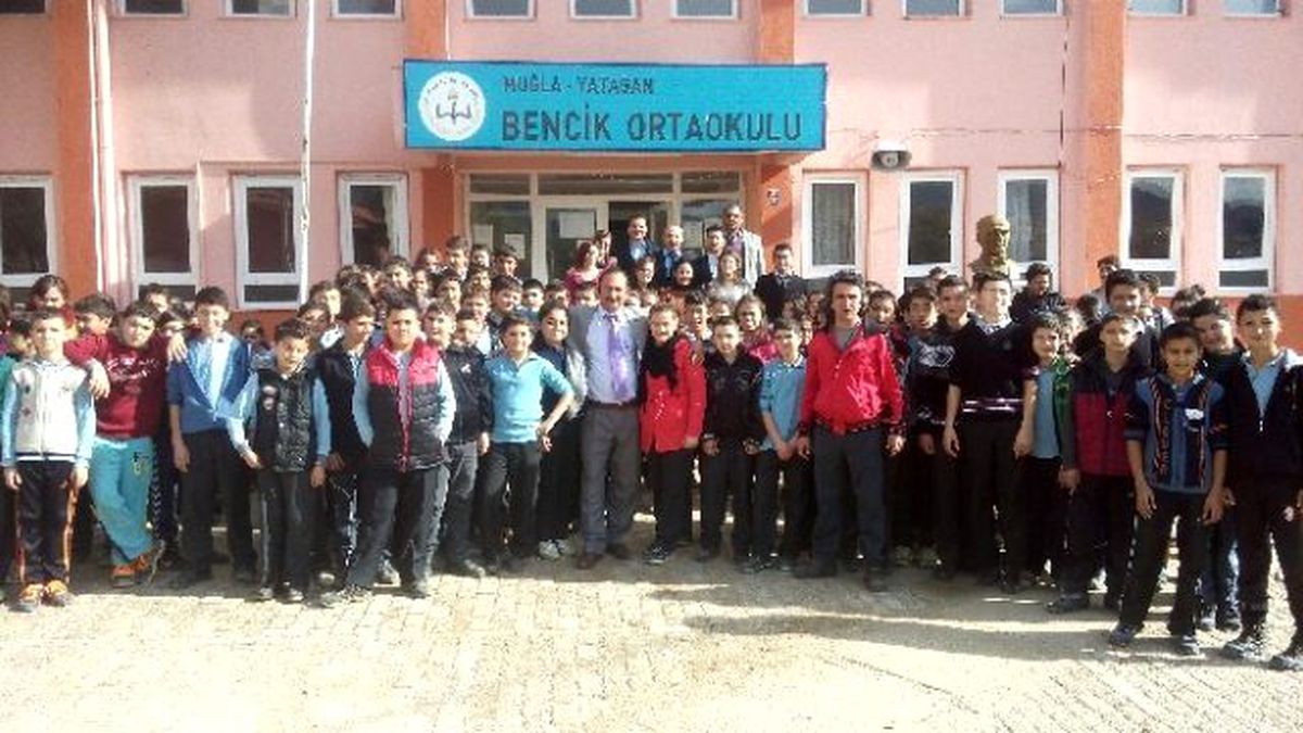 Yatağan Eğitim Gönüllüleri Derneği\'nden Eğitime Katkı