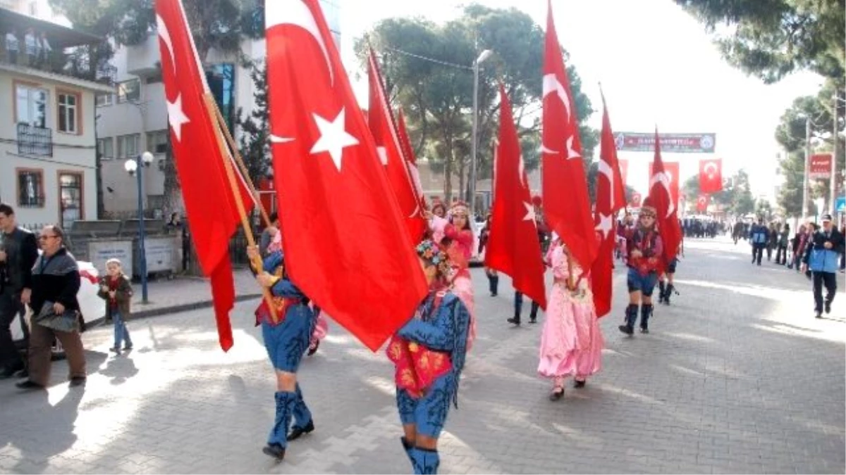 Balıkesir\'de Zeytin ve Zeytinyağı Hasat Festivali Başladı