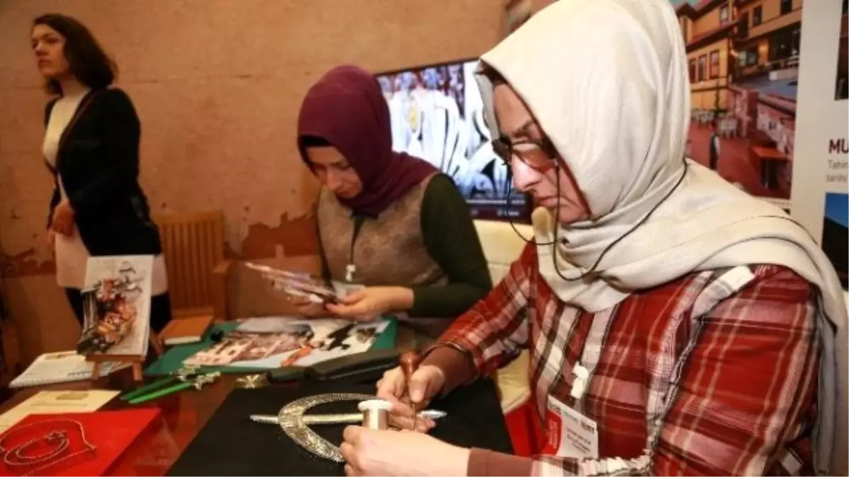 Emıtt'e Bursa Damgası