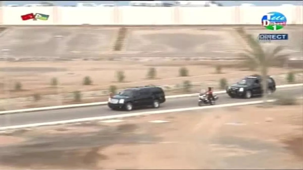 Erdoğan Cibuti'de Resmi Törenle Karşılandı (2)