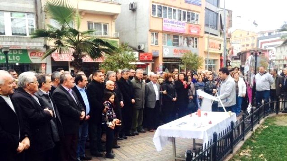 Gazeteci-Yazar Uğur Mumcu Çaycuma\'da Anıldı