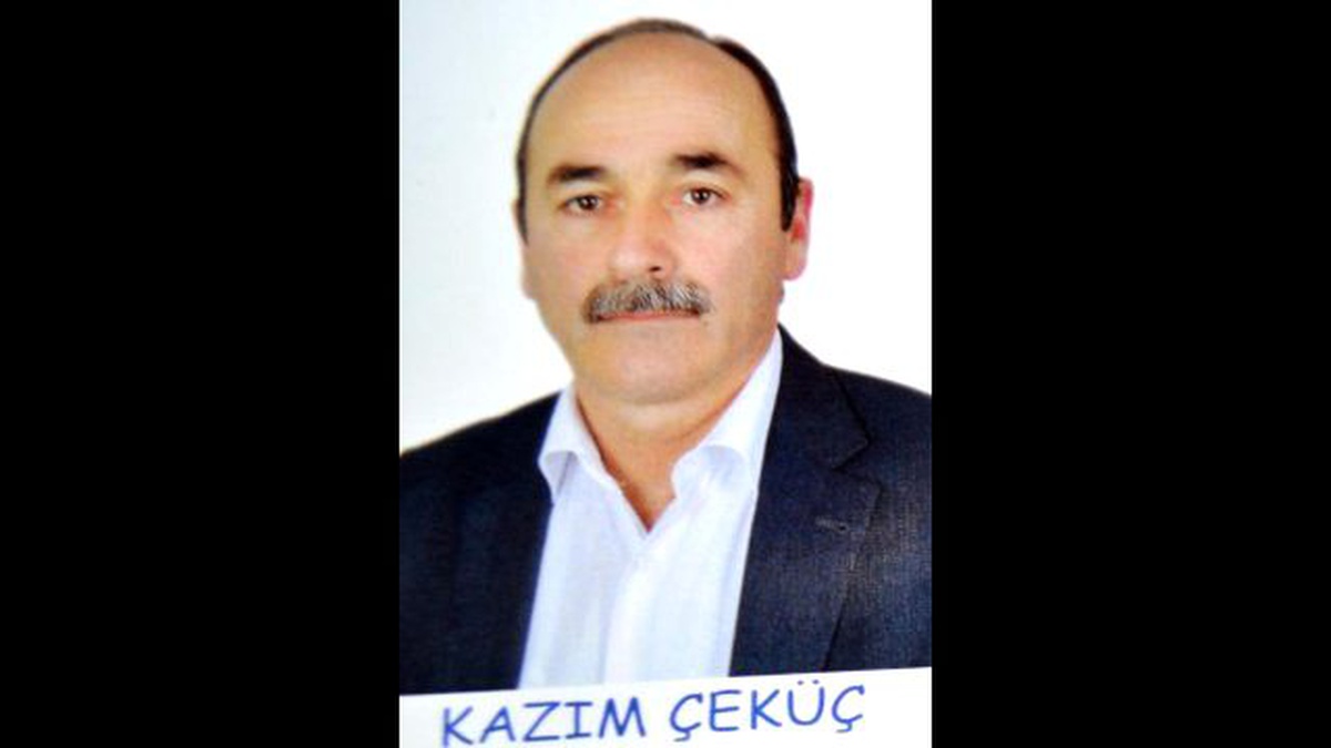 Okulda Karne Günü Ölen Öğretmen Toprağa Verildi