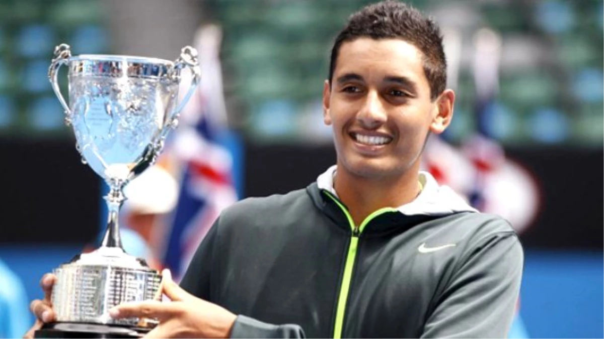 19 Yaşındaki Tenisçi Kyrgios, Avustralya Açık\'ta Çeyrek Finale Çıktı