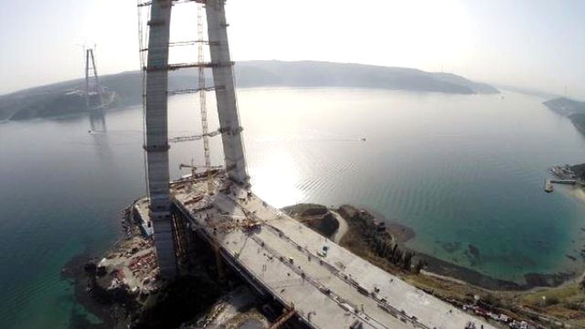 3\'üncü Köprüye İlk Çelik Tabliyeler Yerleştirildi