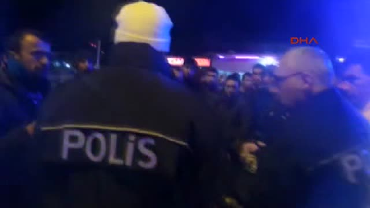Adıyaman Motosiklete Çarpan Otomobil Sürücüsü Kaçtı