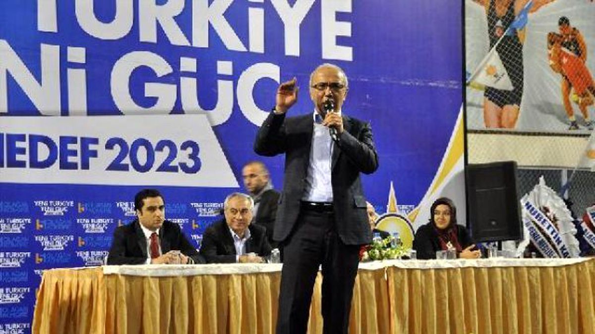 Bakan Elvan, Çorum\'da Çağrı Merkezi Açılışı Yaptı (2)