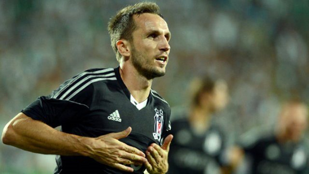 Beşiktaş, Tomas Sivok\'u Takımdan Gönderemedi
