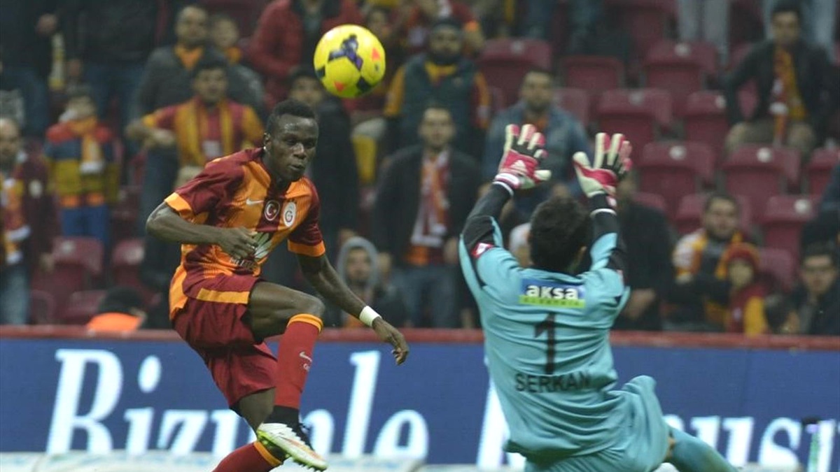 Bruma ve Alex Telles Galibiyeti Değerlendirdi