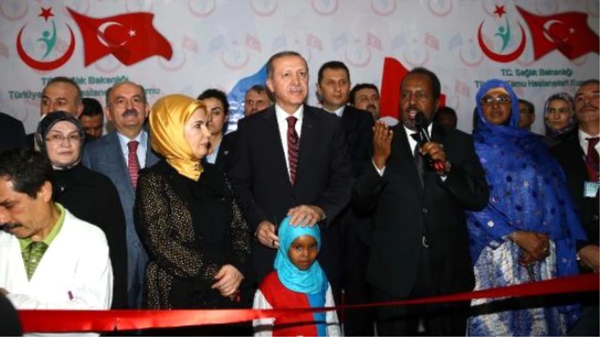 Cumhurbaşkanı Erdoğan, Somali-Türkiye Eğitim ve Araştırma Hastanesi\'nin Açılışını Yaptı