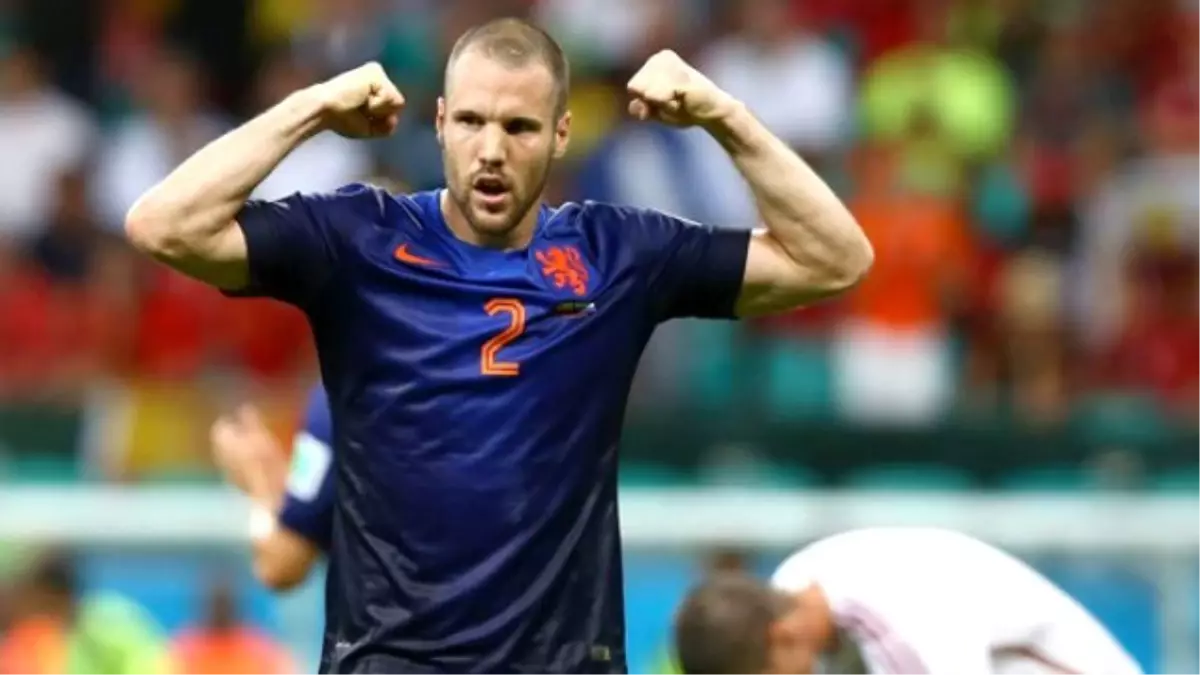 Galatasaray, Ron Vlaar İçin Harekete Geçti