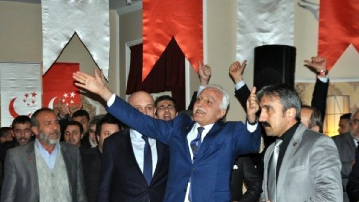 Mustafa Kamalak Saadet Partisi Kongresine Katıldı