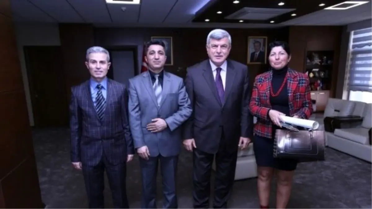 Başkan Karaosmanoğlu Genç Sporcularla Buluştu