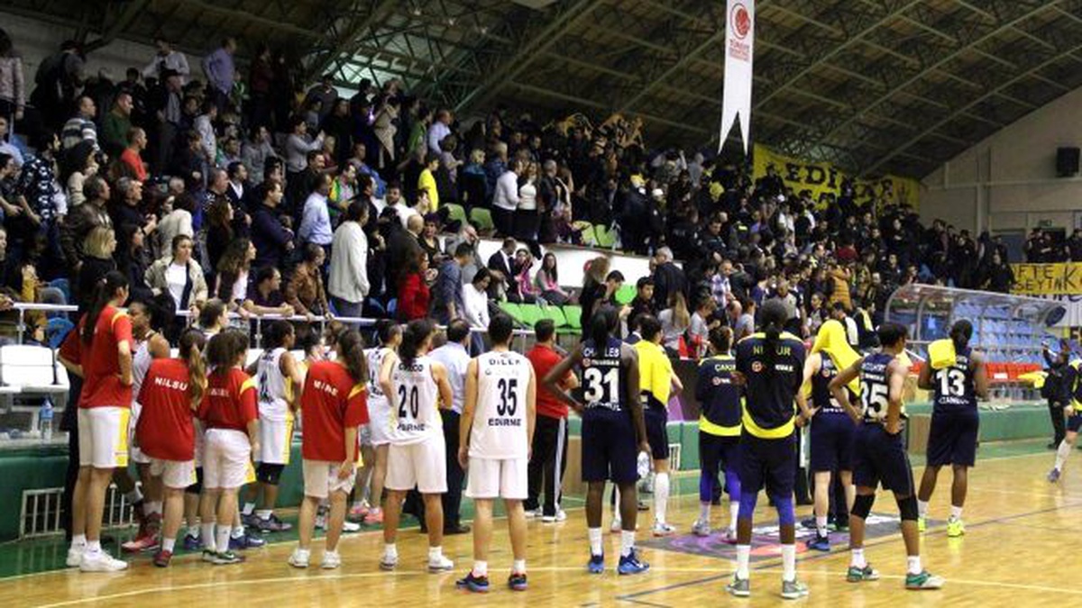 Edirnespor Başkanı, Genç Fb\'ye Tepki Gösterdi