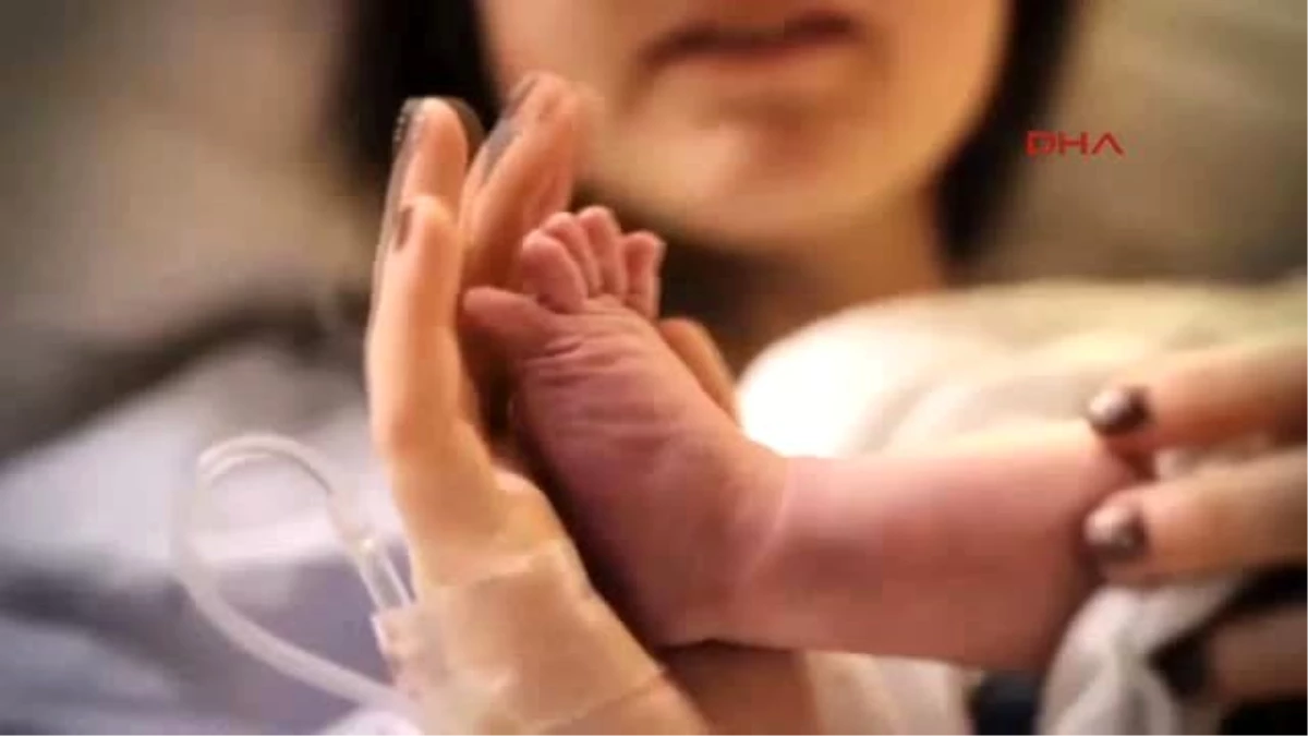 Görme Engelli Anne, Bebeğini İlk Kez Gördü