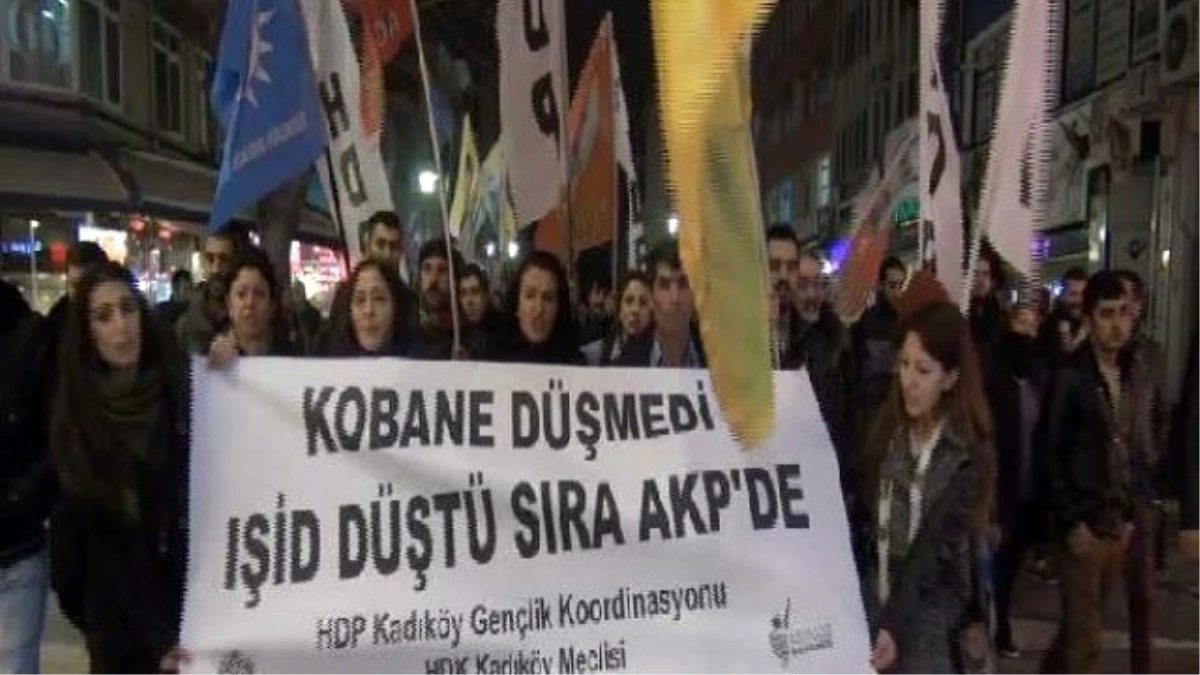 Kadıköy\'deki Kobani Eylemine Polis Müdahalesi...