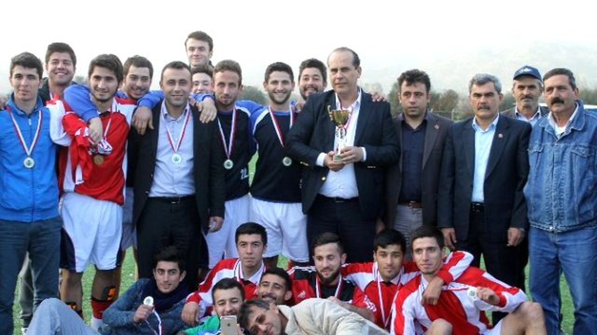 Karpuzlu Belediyespor\'da Şampiyonluk Coşkusu