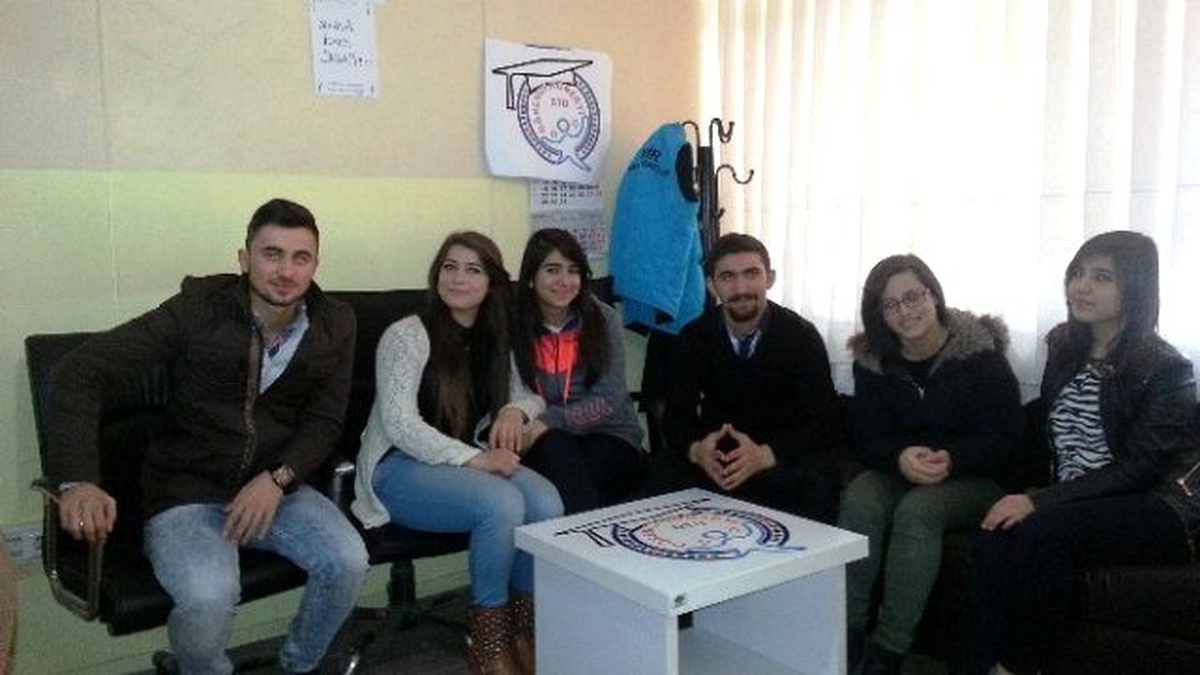 Öğrencilerden Teşekkür Ziyaretleri