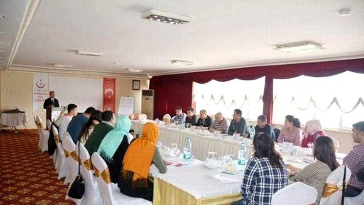 Afyonkarahisar\'da 112 Acil Servis Personeline"Travma ve Resüsitasyon Kursu"