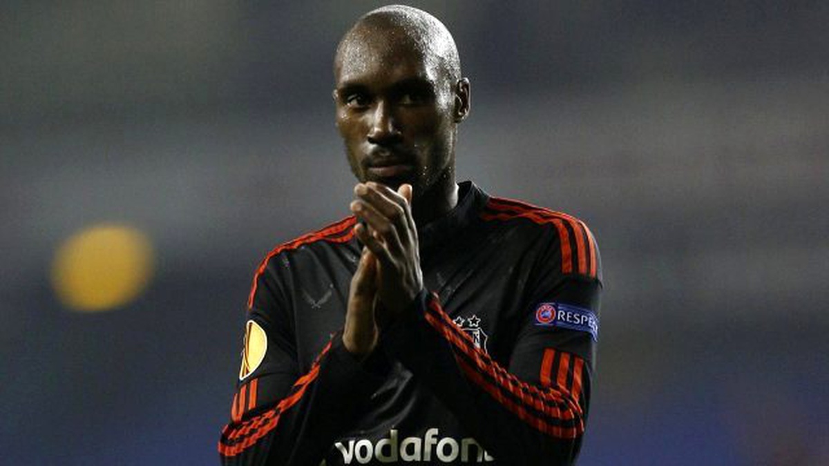 Beşiktaş, Atiba ile Tekrar Masaya Oturuyor