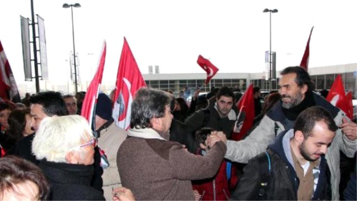 Doğu Perinçek AİHM\'deki Dava İçin Strazburg\'a Gitti