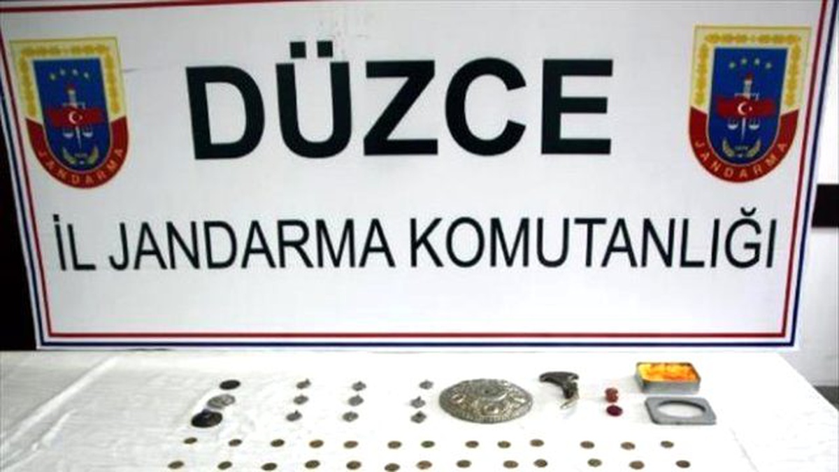 Düzce\'de Tarihi Eser Kaçakçılığı Operasyonu