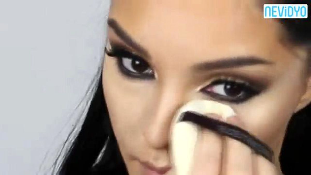 Evon\'dan Kim Kardashian Makyajı