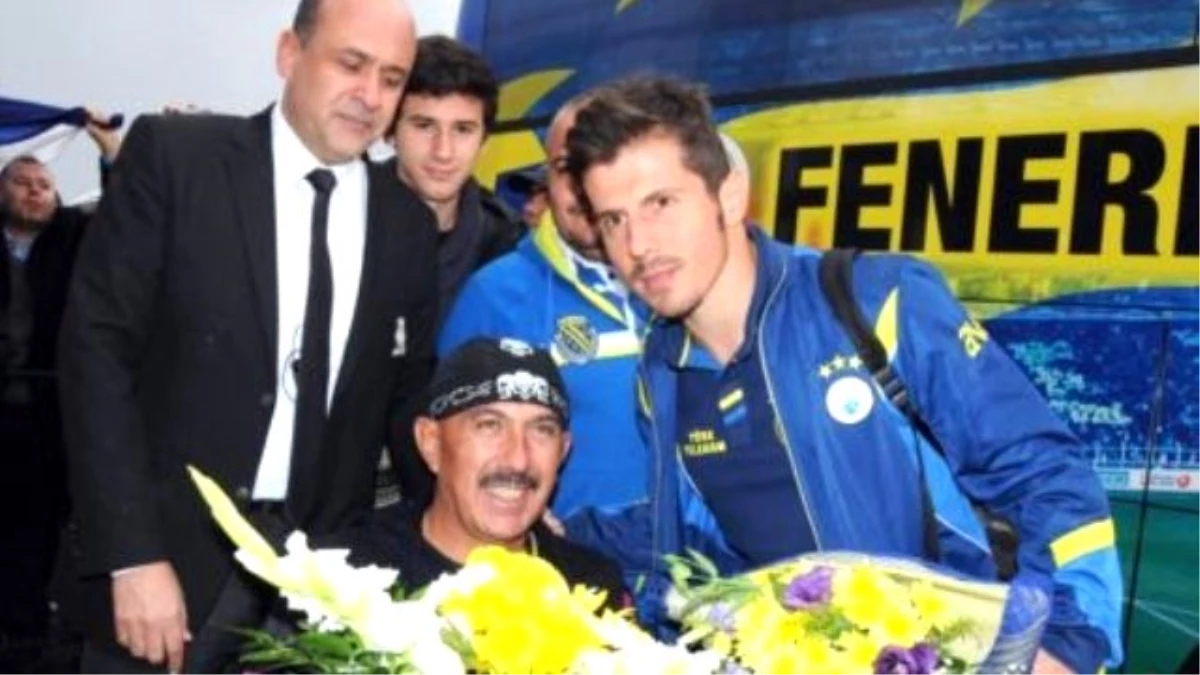 Fenerbahçe Kafilesi Kayseri\'ye Gitti
