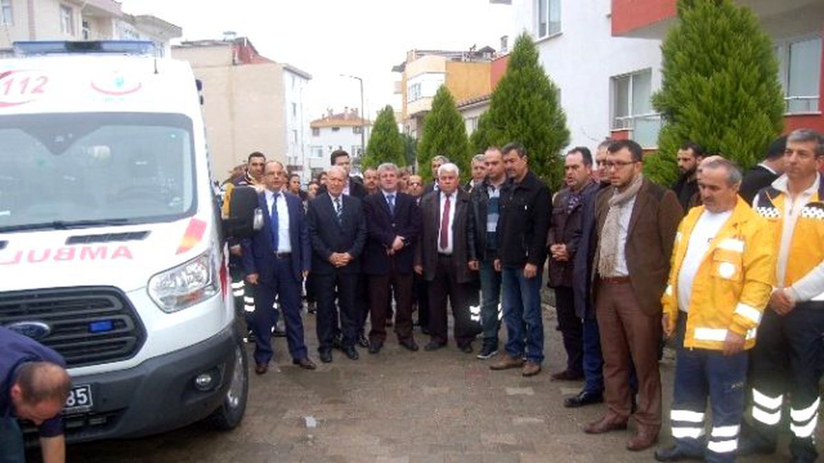 Lapseki 112 Acil Servise 1 Ambulans Gönderildi