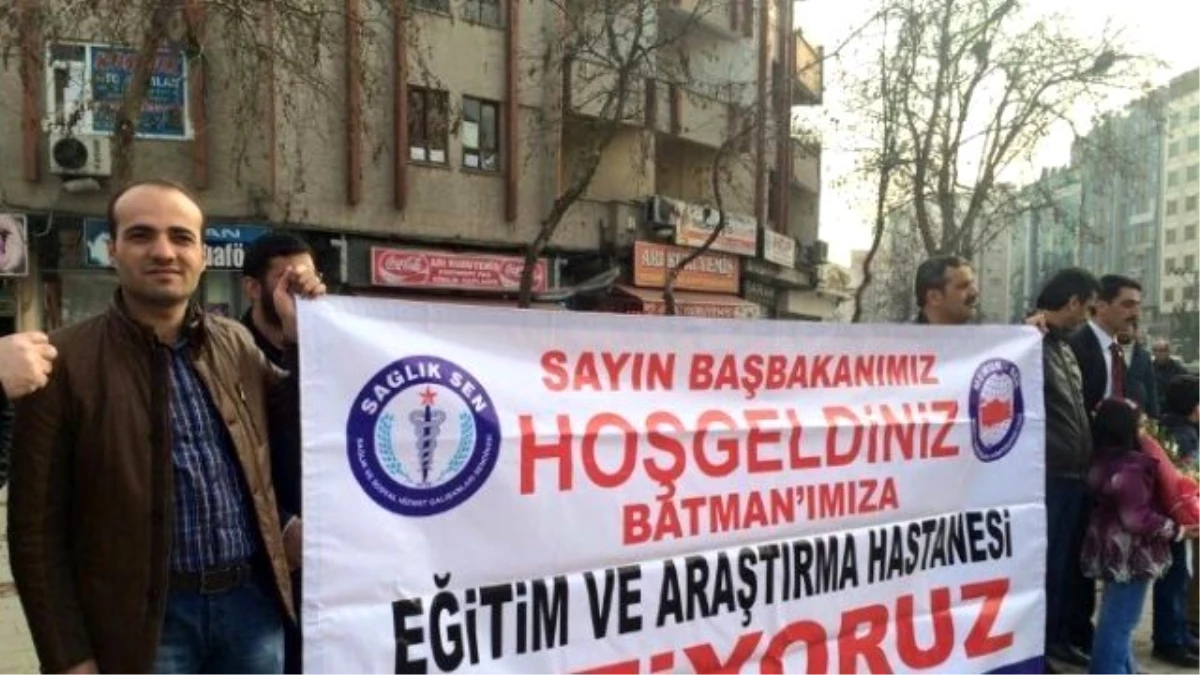 Sağlık-Sen\'in \'Batman\'a Eğitim Araştırma Hastanesi İstiyoruz" Kampanyası