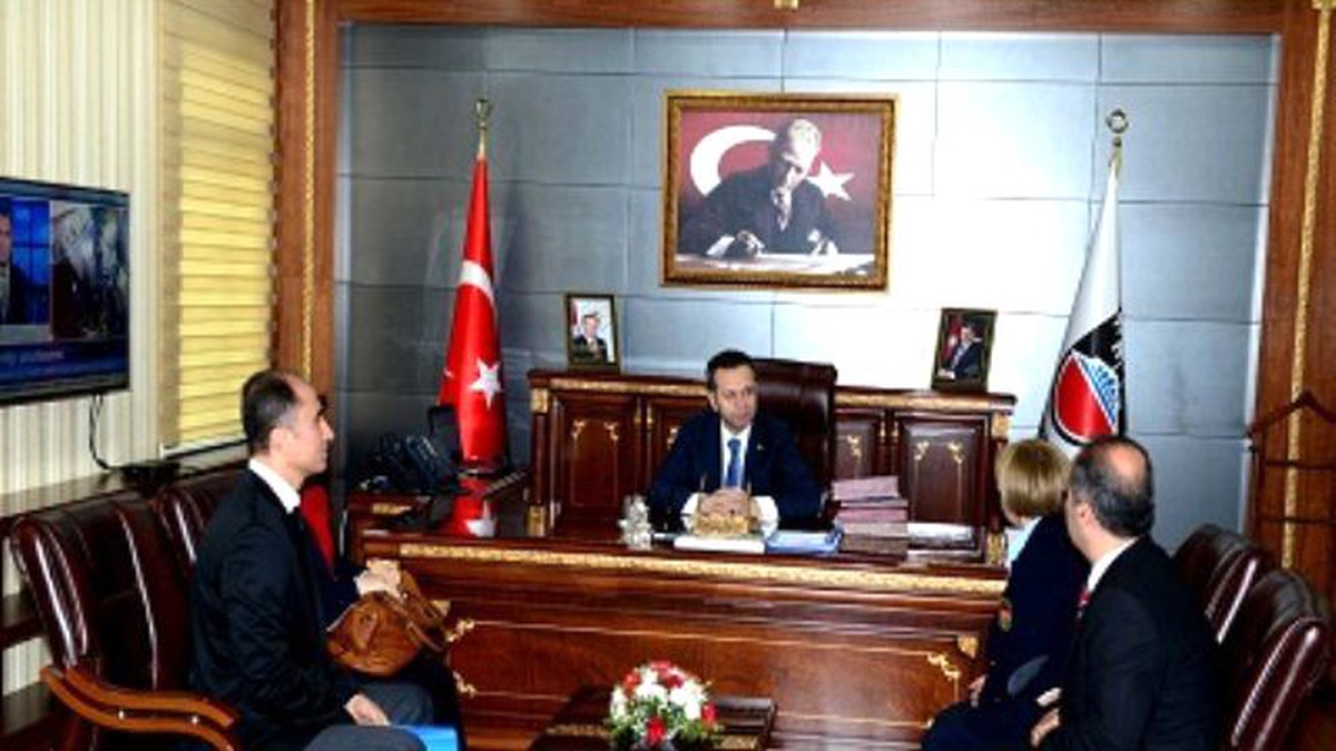 Vali Aksoy, Gümrük Müdürünü Kabul Etti
