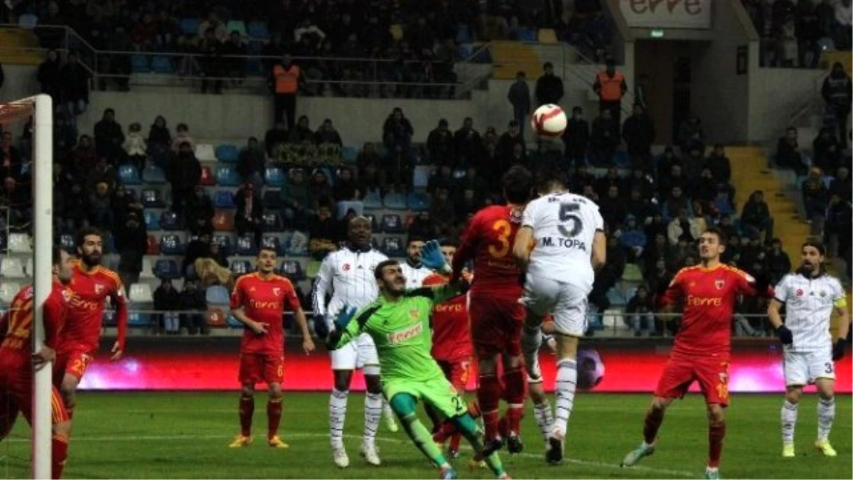 Kayserispor-Fenerbahçe Maçı 1-1 Berabere Bitti