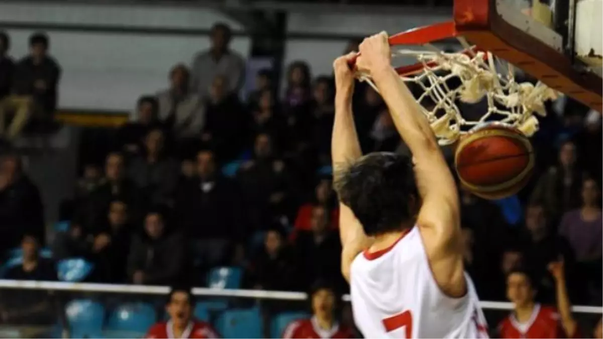 Uluslararası Yıldız Erkekler Basketbol Turnuvasına Doğru