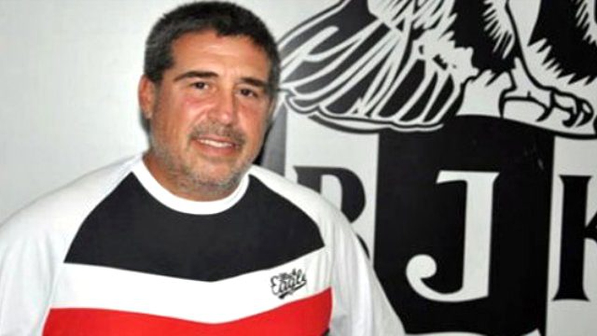 Beşiktaş\'ta Adnan Kıstak Görevini Bıraktı