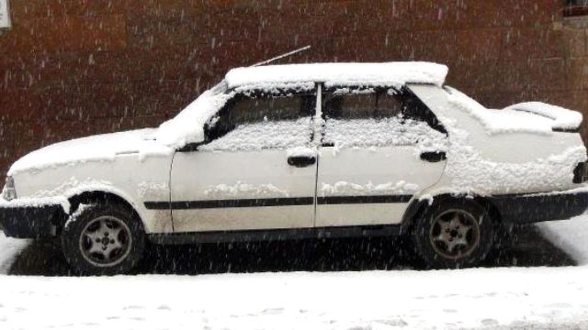 Bitlis\'te Kar Yağışı Etkili Oluyor