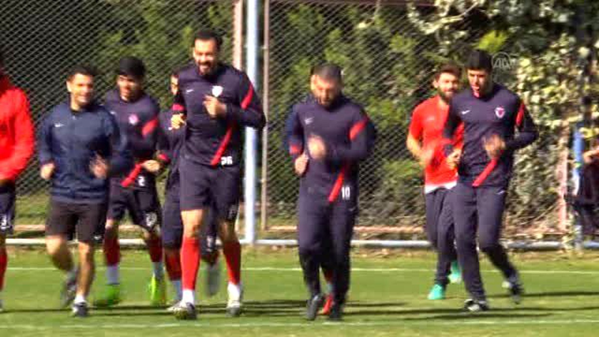 Çalımbay: "Bizim Hem Kupa Hem Ligi Götürmemiz Mümkün Değil"
