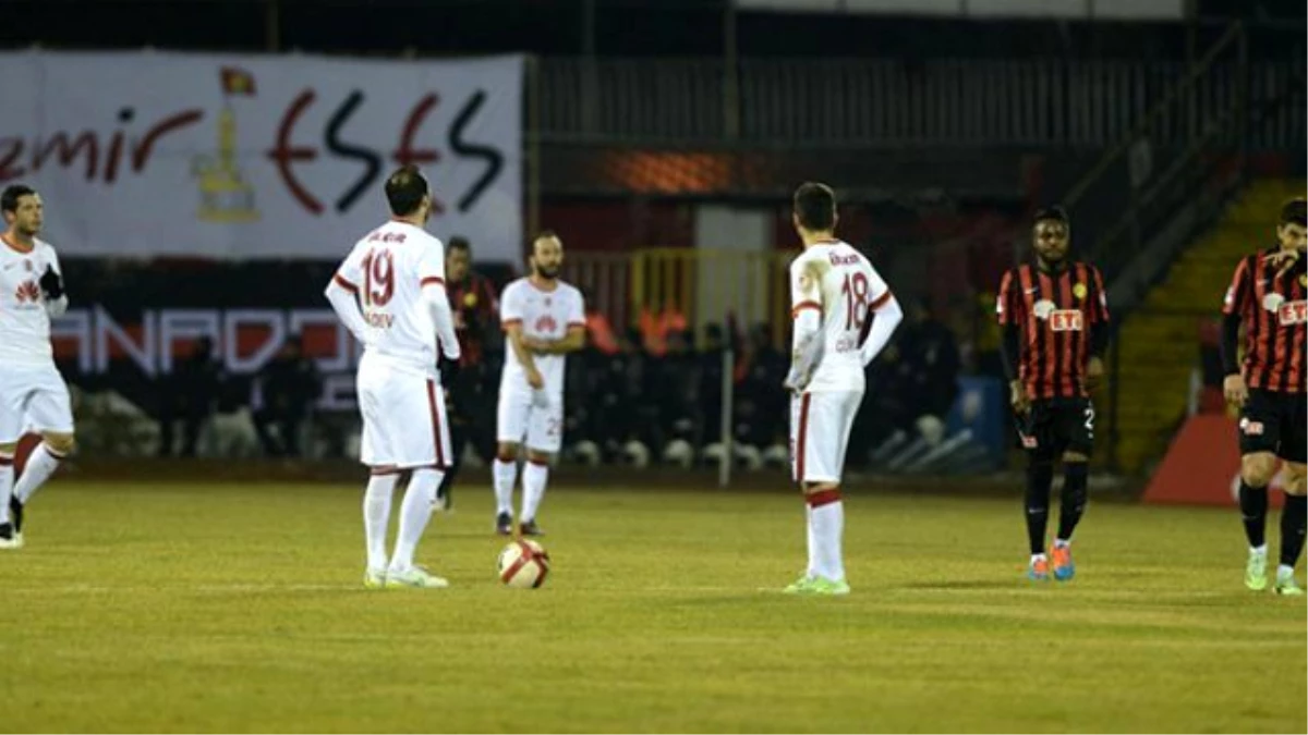 Eskişehirspor, Galatasaray\'ı 1-0 Yendi