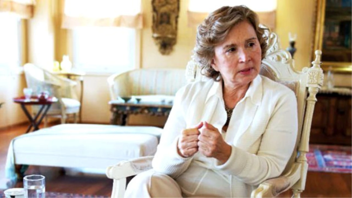 Nazlı Ilıcak, Oyunu Vereceği Partiyi Açıkladı