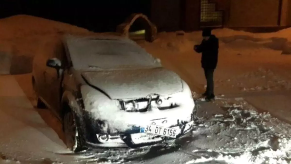 Oğlunun Gözleri Önünde Metrelerce Sürüklenerek Öldü