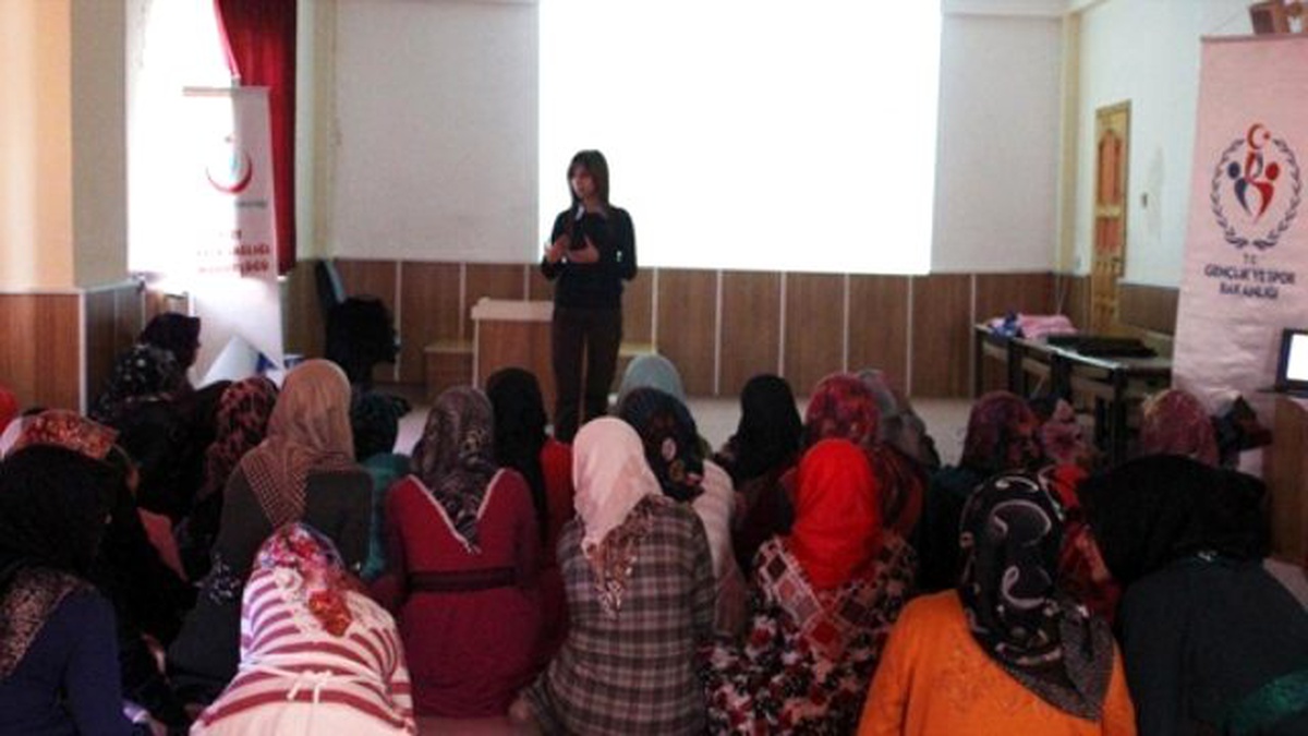Rize\'de Kuran Kurslarına Yönelik Sağlık Eğitimi