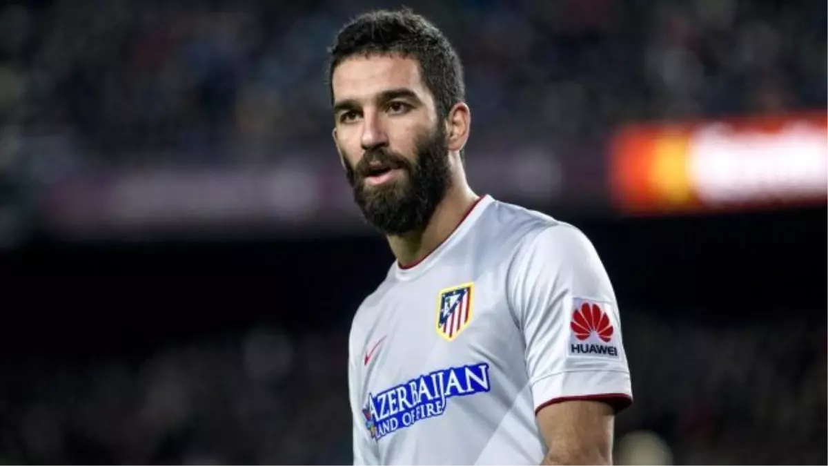 Arda Turan İspanya\'da Twitter Trend Topic Oldu