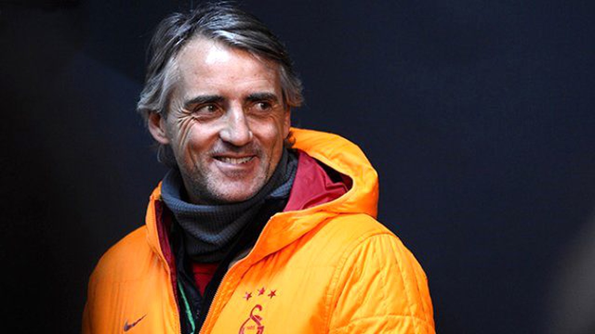 Roberto Mancini Büyük Yaz Transfer Planını Açıkladı: Yaya Toure