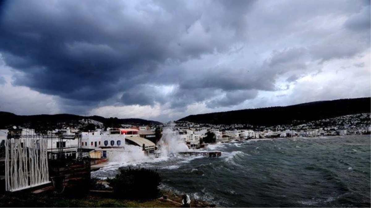 Bodrum\'a Fırtına Uyarısı