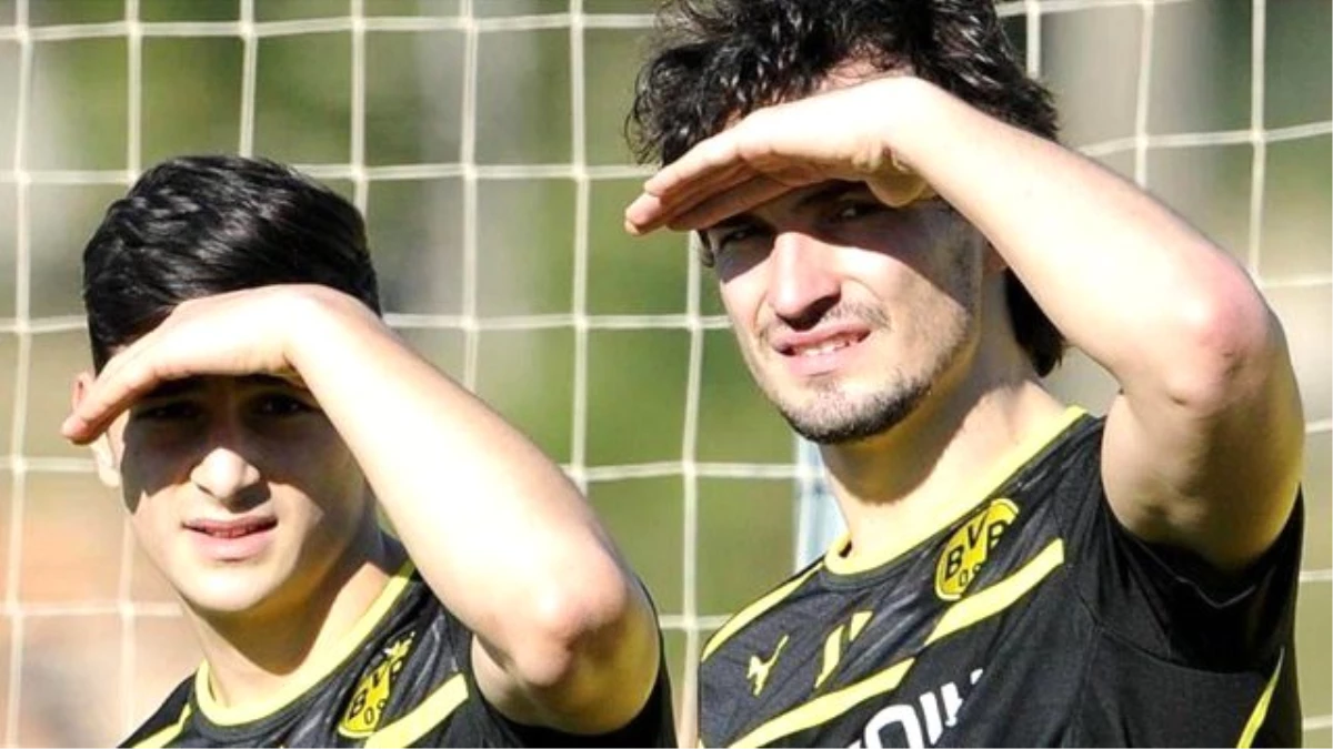 Borussia Dortmund, Koray Günter\'i İzliyor