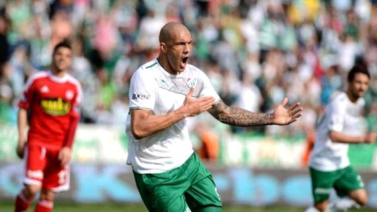 Bursaspor Gol Yollarında Sonuca Yabancılarıyla Gidiyor